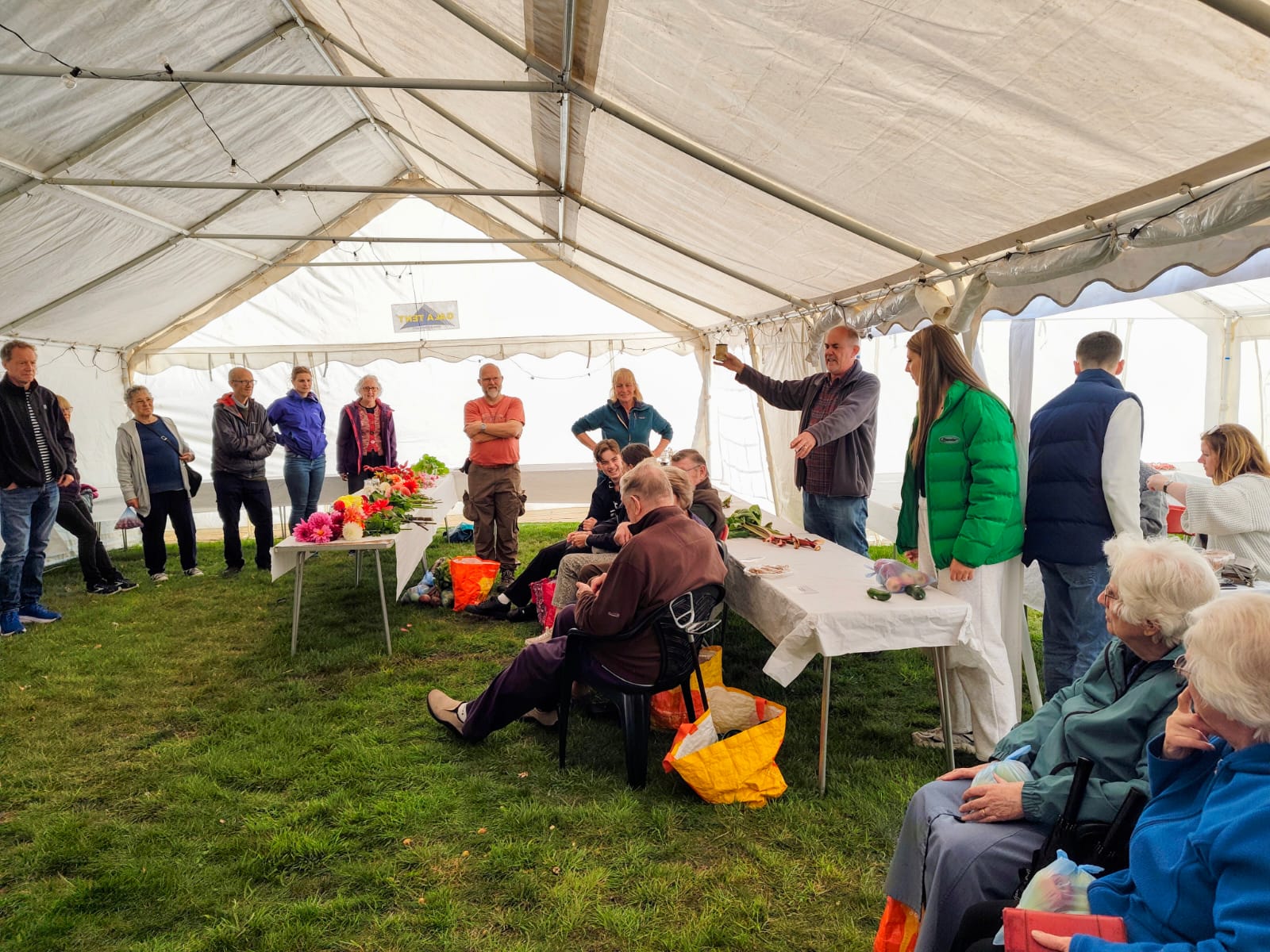 auction of produce